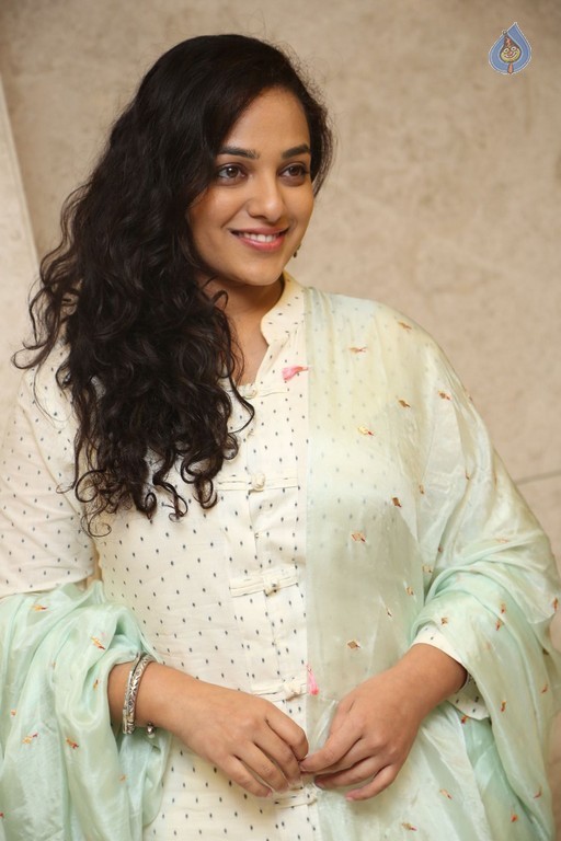 Nithya Menen New Photos - 25 / 41 photos