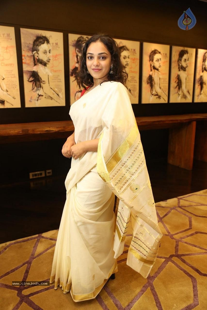 Nithya Menen New Photos - 27 / 81 photos