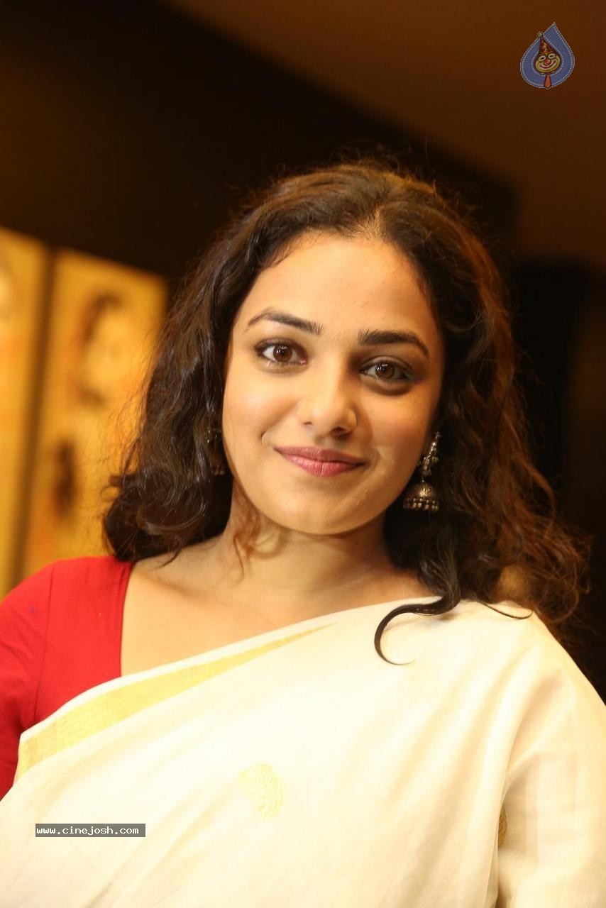 Nithya Menen excited about working with Vijay in Rajasthan...