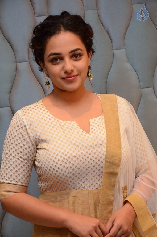 Nithya Menen New Photos - 29 / 61 photos