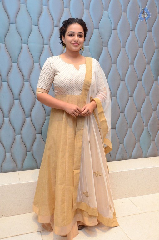 Nithya Menen New Photos - 39 / 61 photos