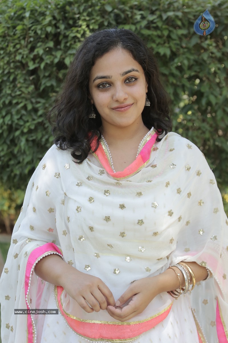Nithya Menen New Photos - 26 / 49 photos