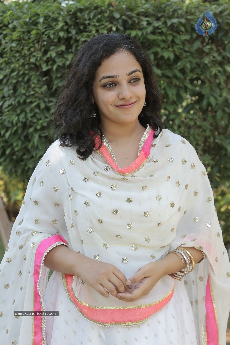 Nithya Menen New Photos - 34 / 49 photos