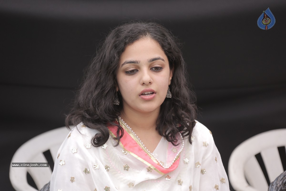 Nithya Menon New Hair Style Photos-001 - Kerala9.com