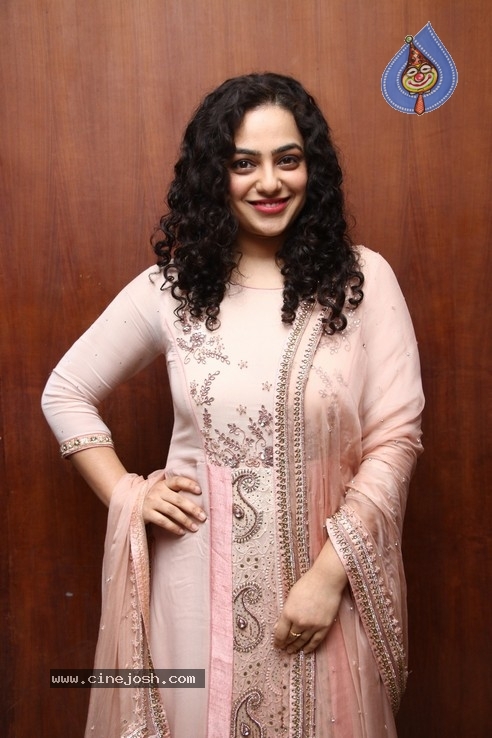 Nithya Menen Photos - 6 / 19 photos