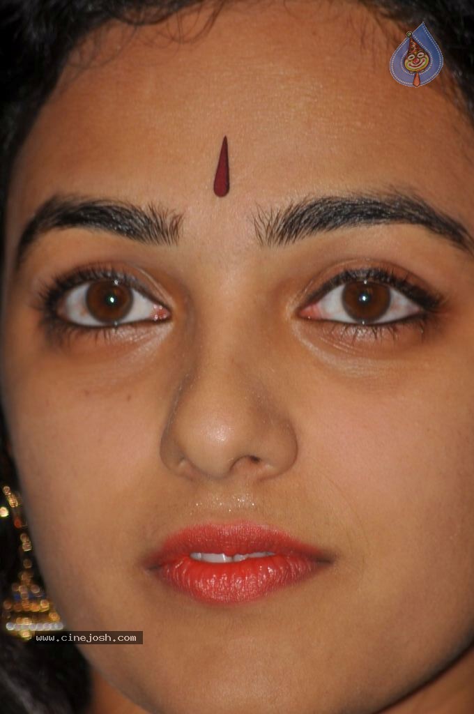 Nithya Menon Latest Stills - 4 / 71 photos