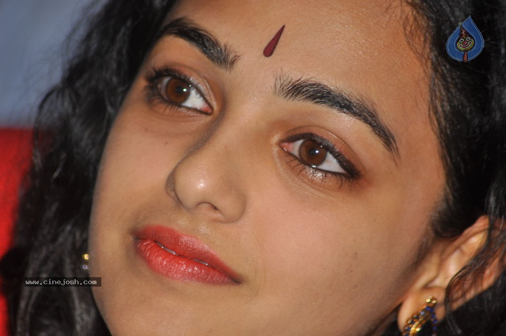Nithya Menon Latest Stills - 34 / 71 photos