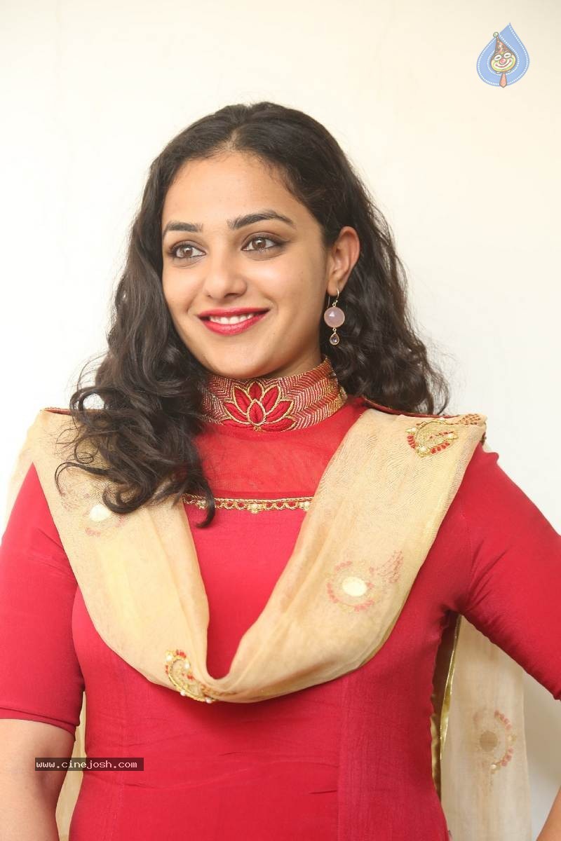 Nithya Menon Photos - 8 / 60 photos