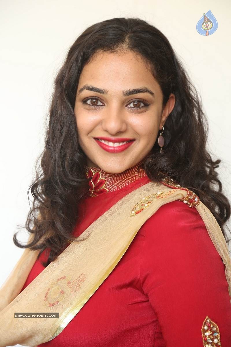 Nithya Menon Photos - 14 / 60 photos