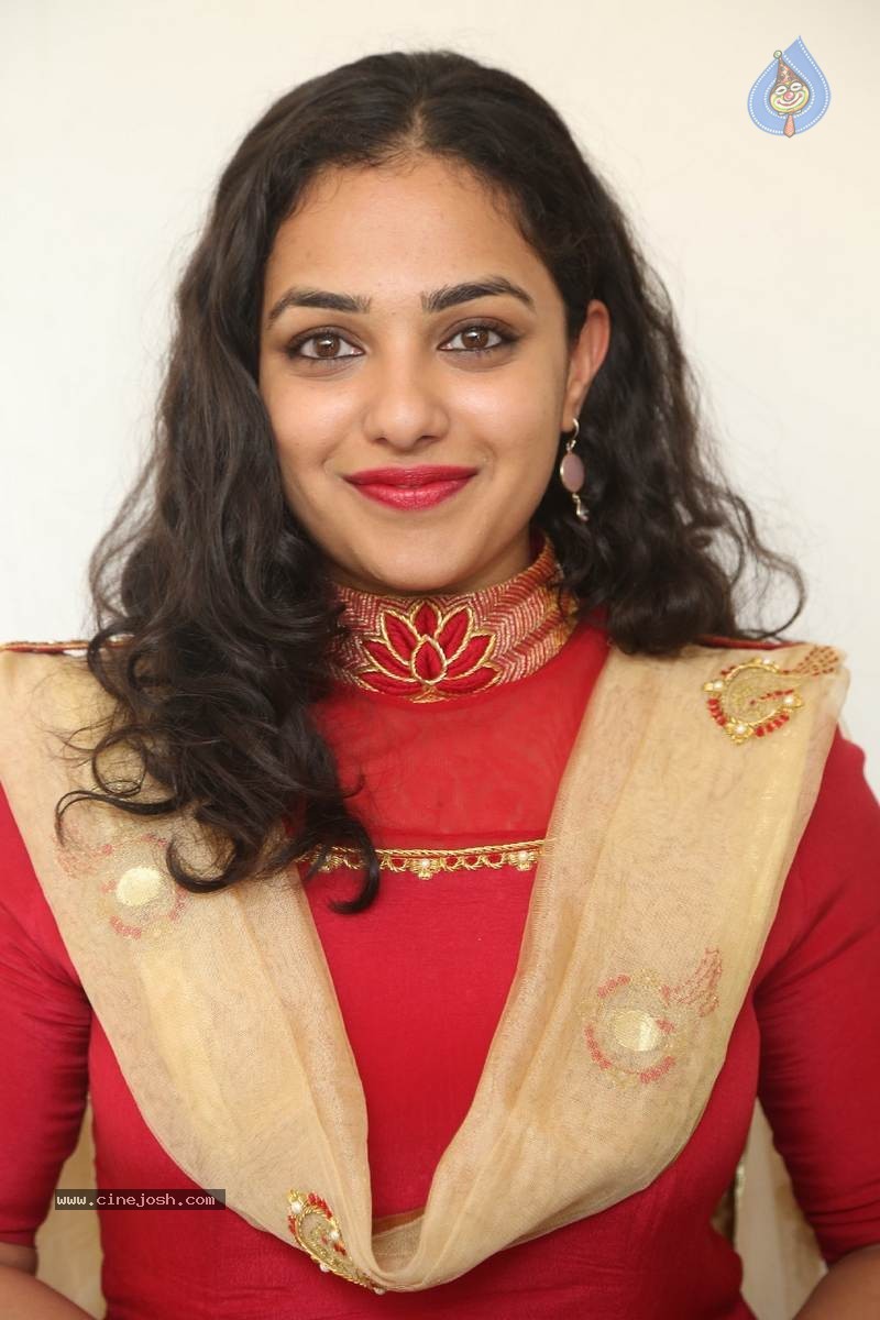 Nithya Menon Photos - 18 / 60 photos