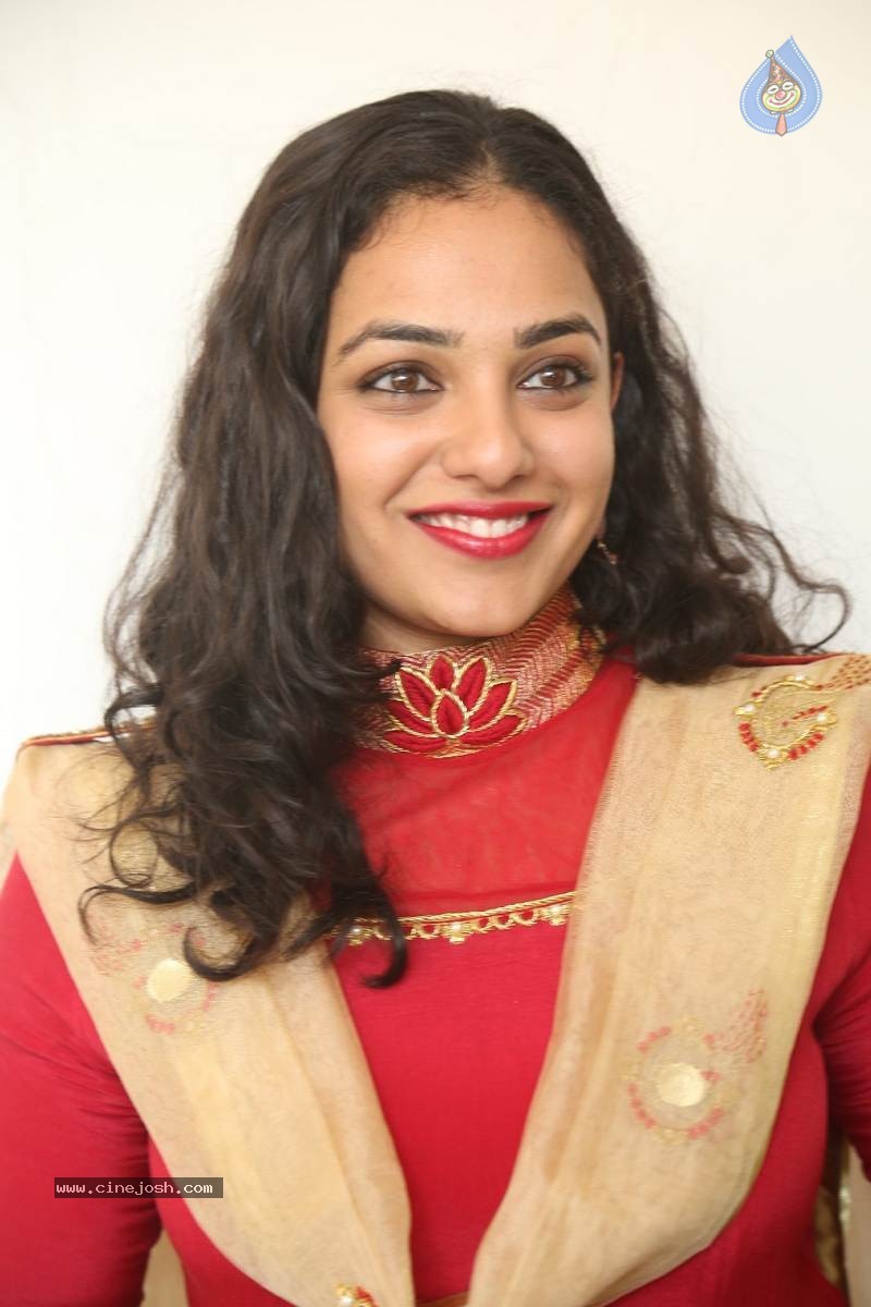 Nithya Menon Photos - 33 / 60 photos