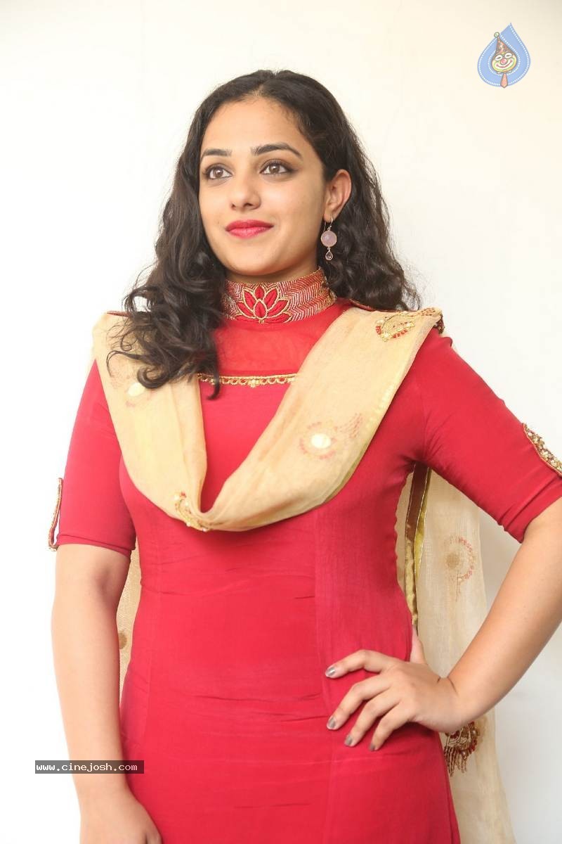 Nithya Menon Photos - 50 / 60 photos