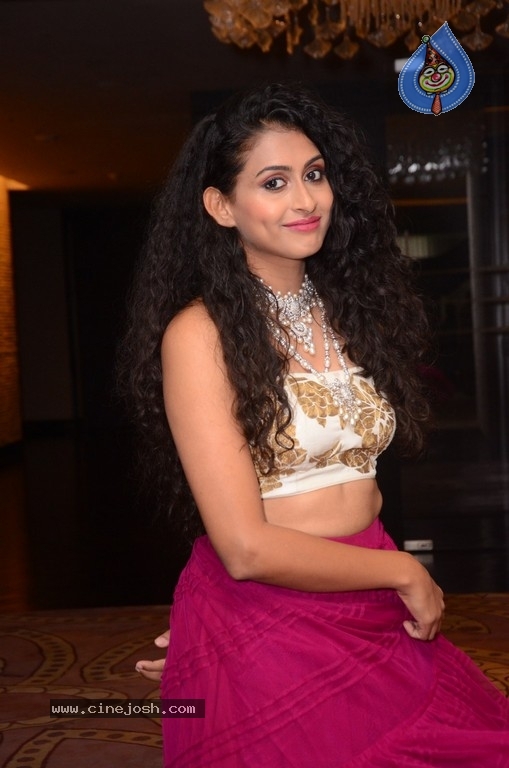 Nithya Naresh New Photos - 13 / 18 photos
