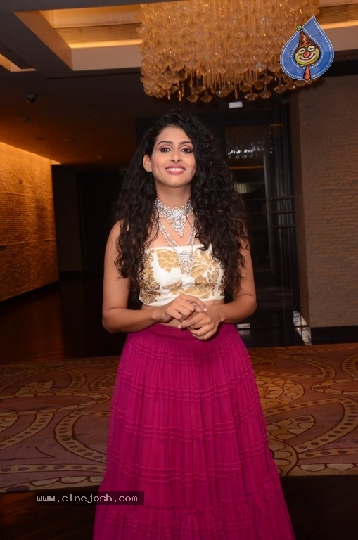 Nithya Naresh New Photos - 14 / 18 photos