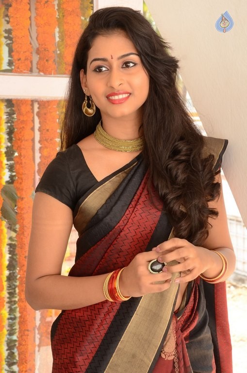 Nithya Naresh New Photos - 34 / 42 photos