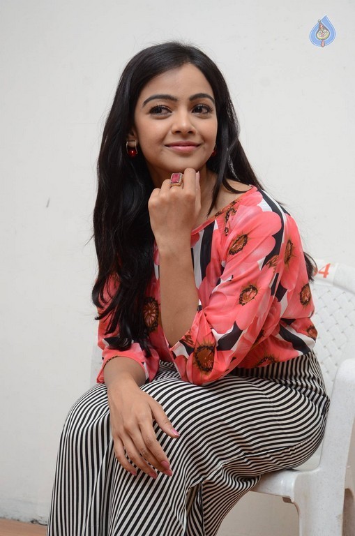 Nithya Shetty New Images - 31 / 42 photos