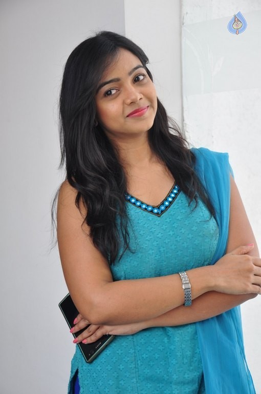 Nithya Shetty New Photos - 4 / 38 photos