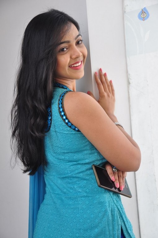 Nithya Shetty New Photos - 11 / 38 photos