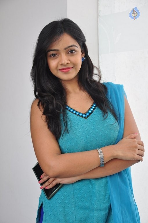 Nithya Shetty New Photos - 21 / 38 photos