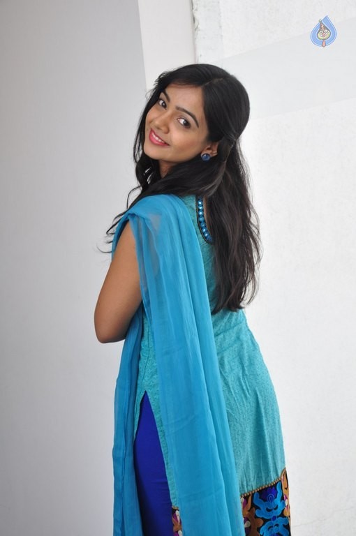 Nithya Shetty New Photos - 29 / 38 photos