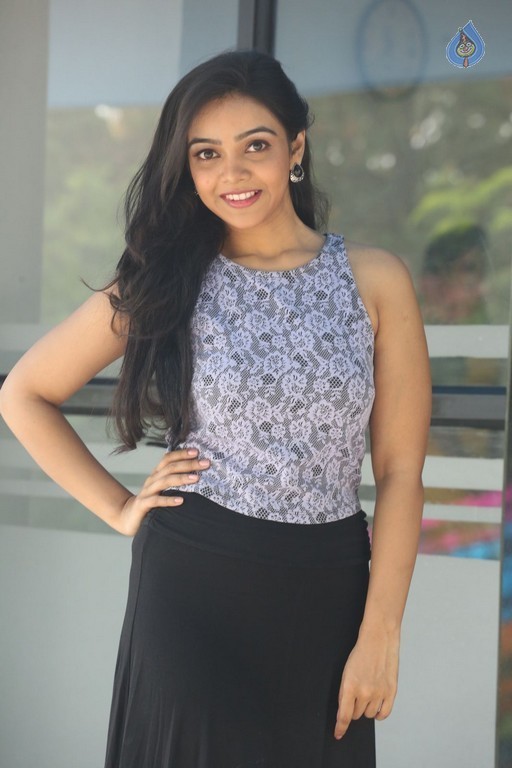 Nithya Shetty New Photos - 30 / 41 photos