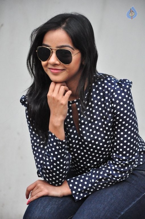 Nithya Shetty New Pics - 30 / 40 photos