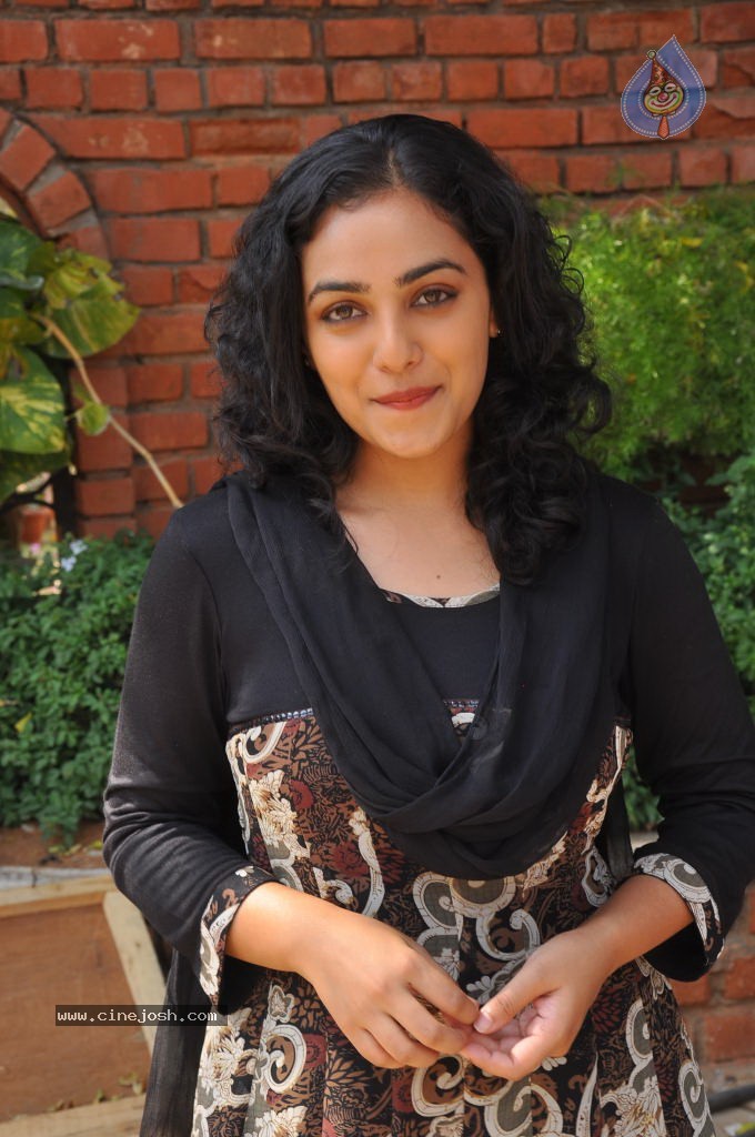Nitya Menon Latest Stills - 29 / 52 photos