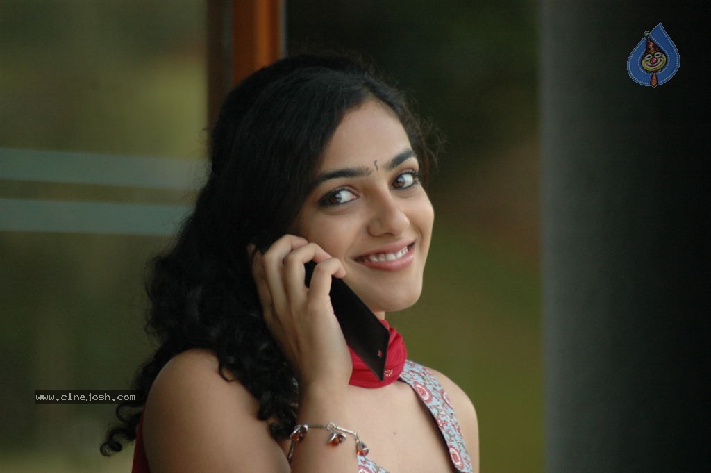 Nithya Menon New Gallery - 14 / 39 photos