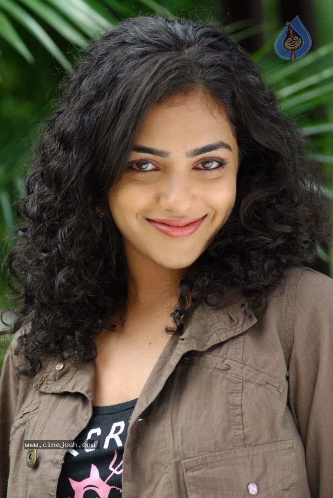 Nithya Menon New Gallery - 31 / 39 photos
