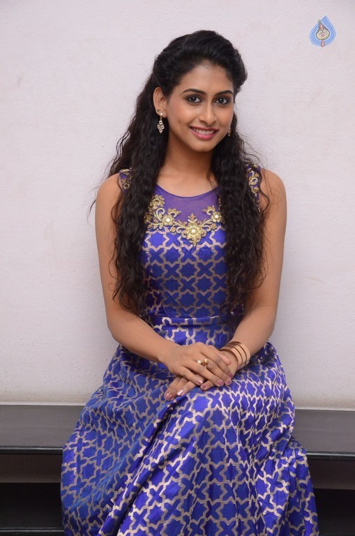 Nitya Naresh Latest Pics - 32 / 35 photos