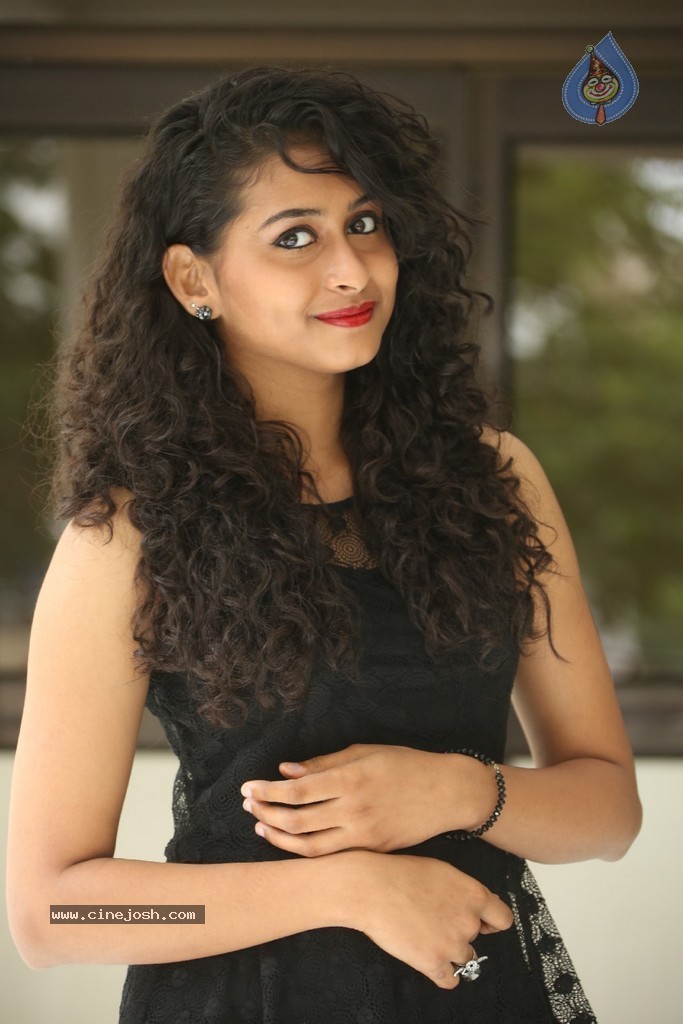 Nitya Stills - 16 / 147 photos