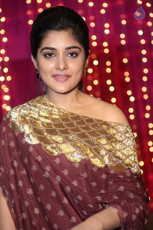 Niveda Thomas at Zee Telugu Apsara Awards - 20 / 37 photos