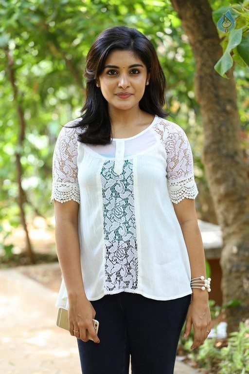 Niveda Thomas New Pics - 12 / 39 photos