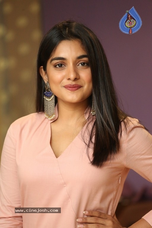 Niveda Thomas Photos - 14 / 21 photos