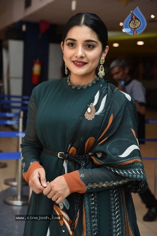 Niveda Thomas Photos - 2 / 21 photos