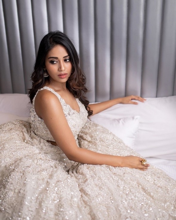 Nivetha Pethuraj Photos - 5 / 13 photos