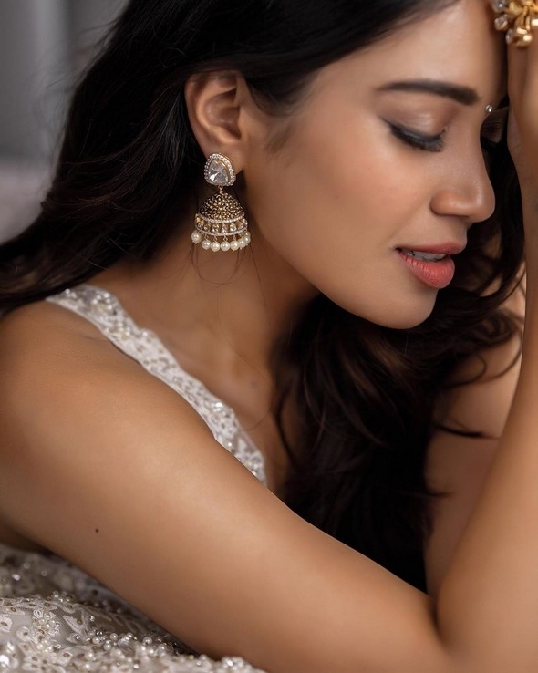 Nivetha Pethuraj Photos - 10 / 13 photos