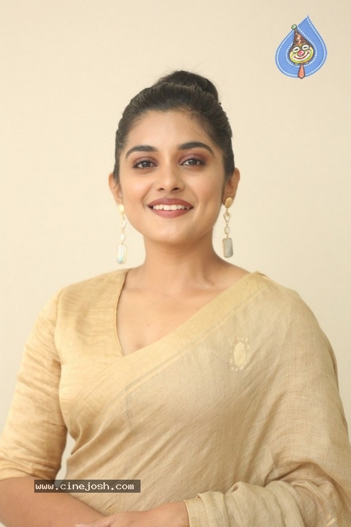 Nivetha Thomas New Photos - 6 / 21 photos