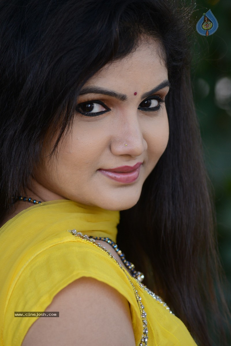 Noor Jahan Photos - 22 / 69 photos