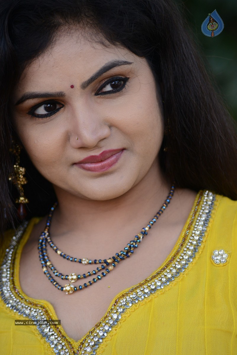 Noor Jahan Photos - 23 / 69 photos