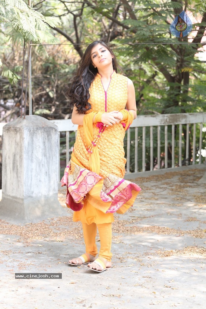 Nupur Yadav New Stills - 50 / 74 photos