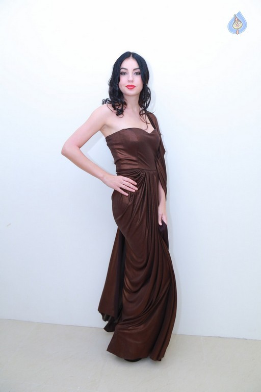 Nure New Photos - 1 / 18 photos