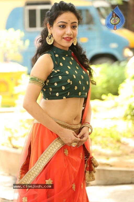 Oindrila Chakraborty Photos - 5 / 21 photos