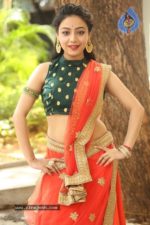 Oindrila Chakraborty Photos - 11 / 21 photos