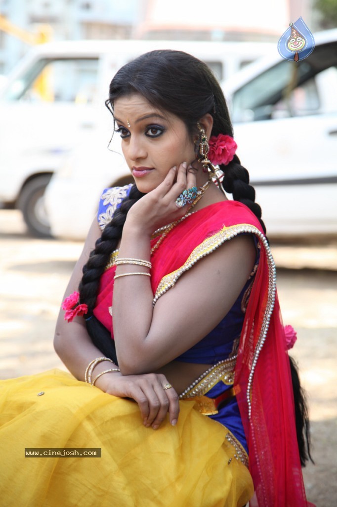 Padmini Stills - 6 / 69 photos