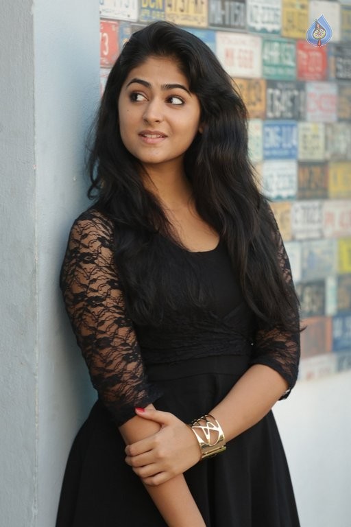 Palak Lalwani New Photos - 23 / 63 photos