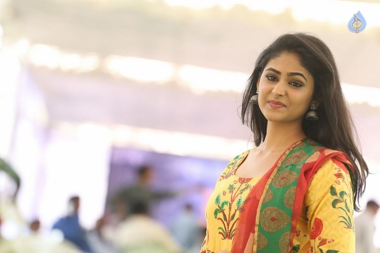 Palak Lalwani New Photos - 9 / 34 photos