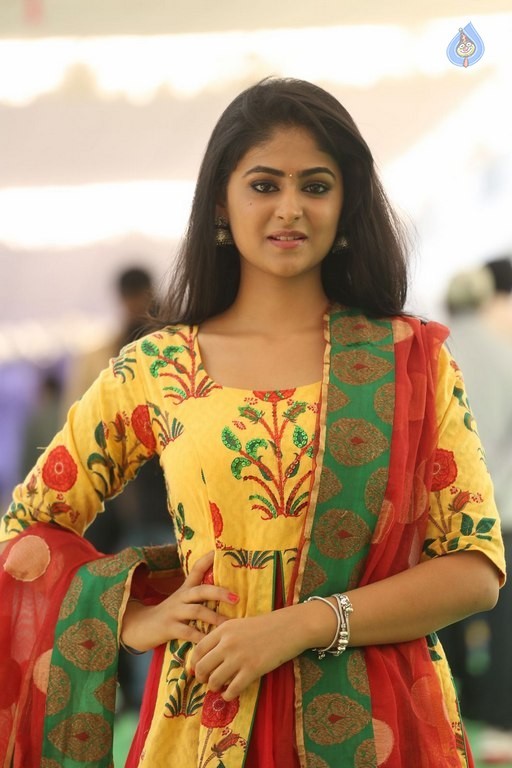 Palak Lalwani New Photos - 25 / 34 photos