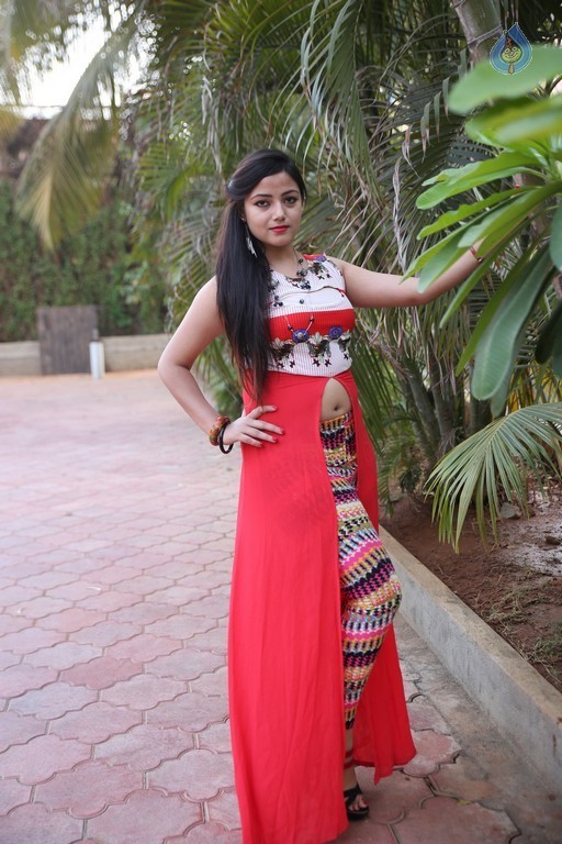 Pallabi Ghosh Photos - 26 / 28 photos