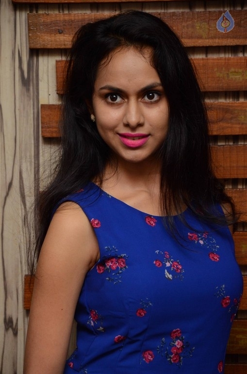 Pallavi Dora Gallery - 5 / 17 photos